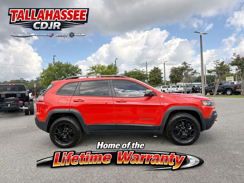 Used 2021 Orange Jeep Trailhawk image 2