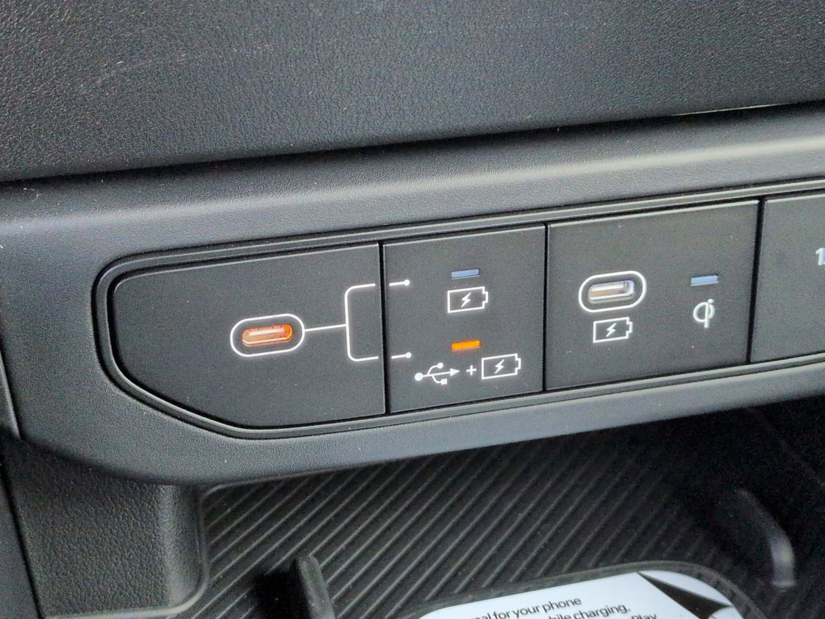 New 2026 Snow White Pearl Kia GT-Line image 25