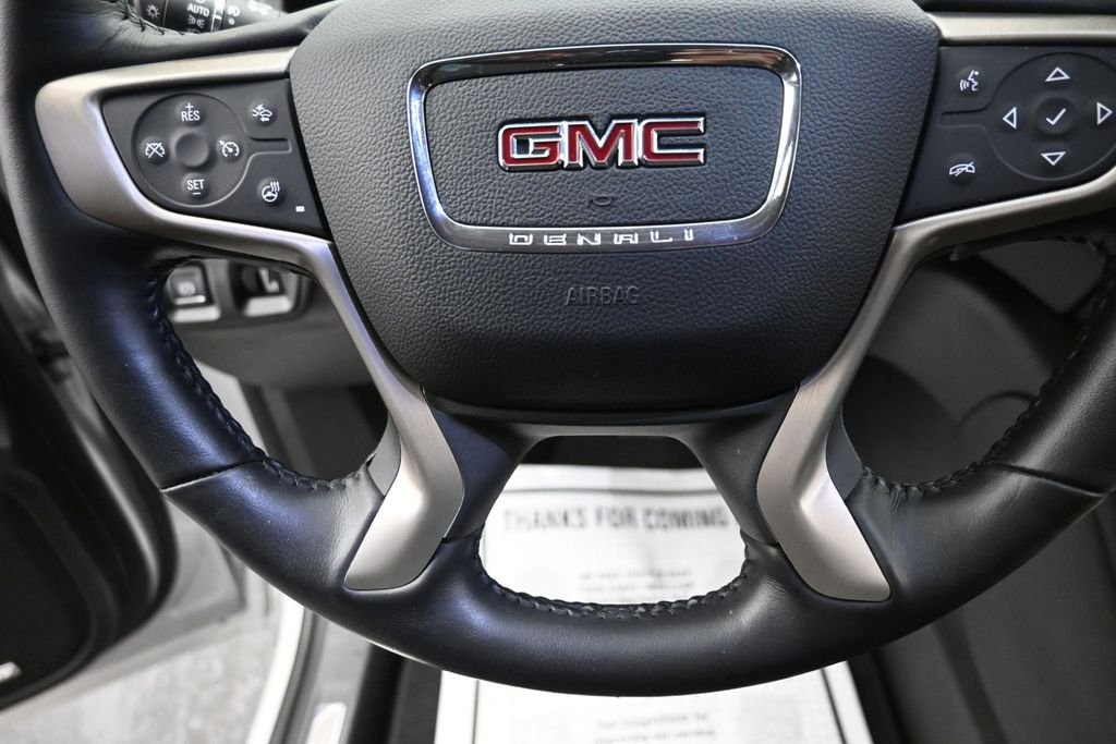 Used 2019 Silver GMC Denali image 19