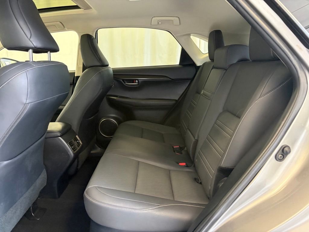 Used 2021 Silver Lexus 300h image 26