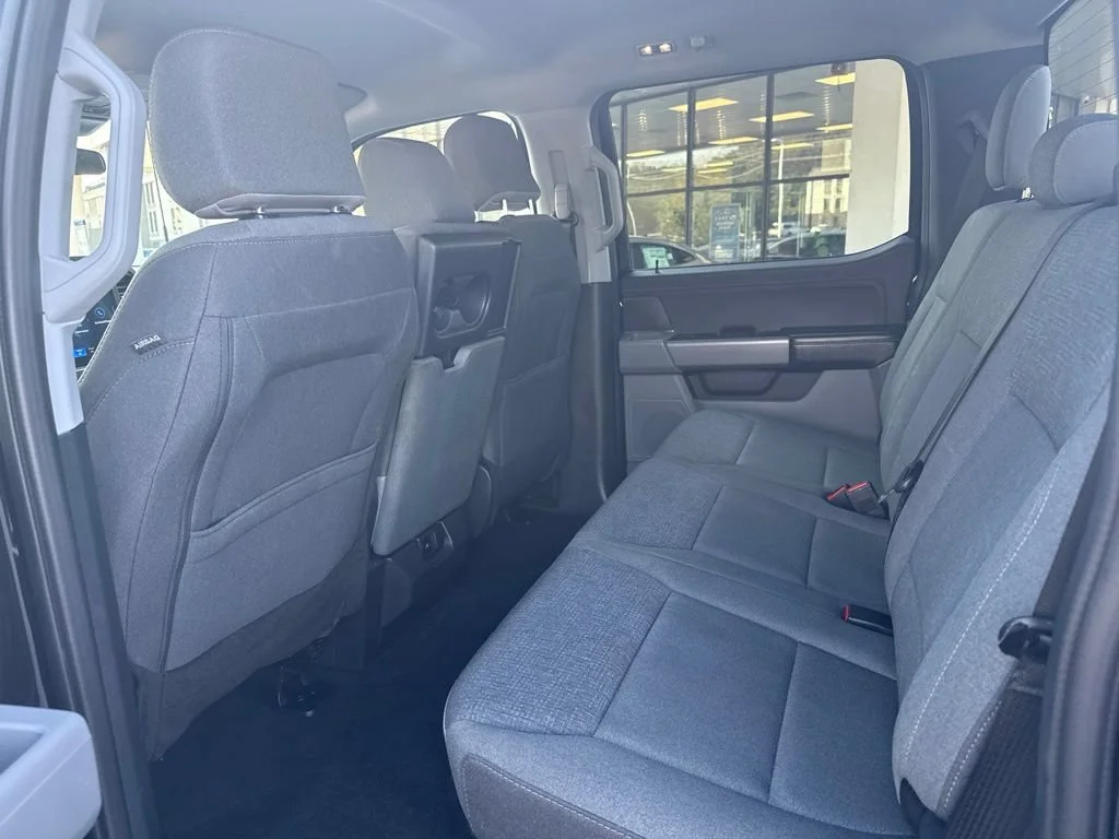 Used 2025 Black Ford XLT image 18