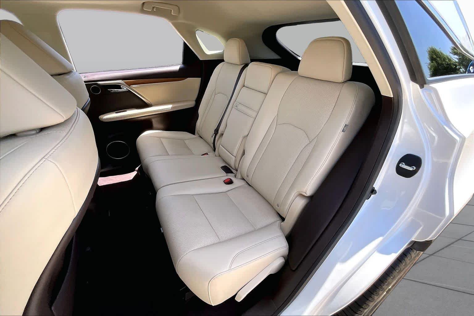Used 2020 Eminent White Pearl Lexus  image 20