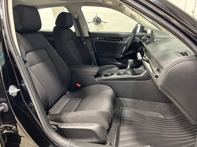 2024 Honda Civic EX - Photo 14