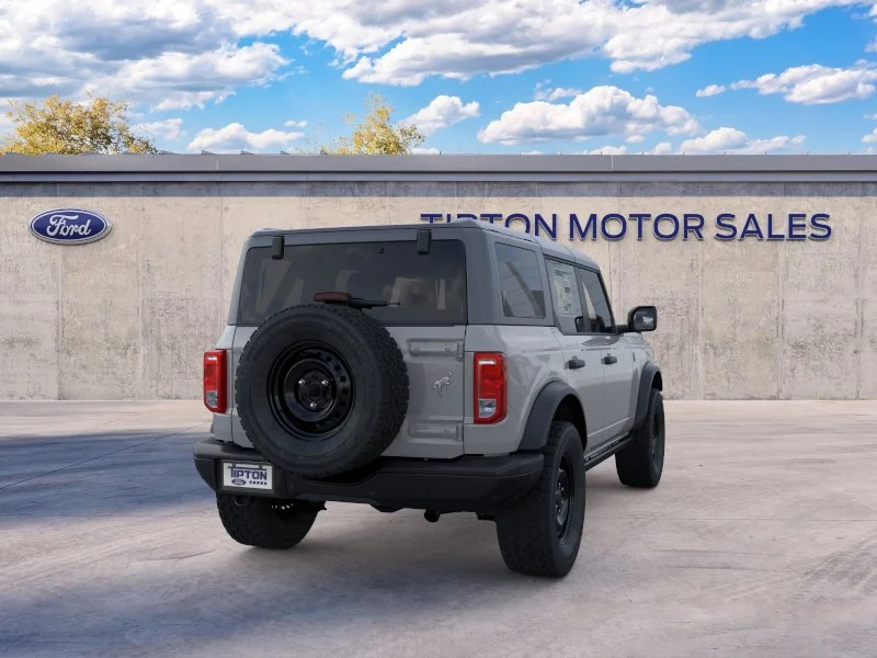 New 2026 Avalanche Gray Ford Big Bend® image 8