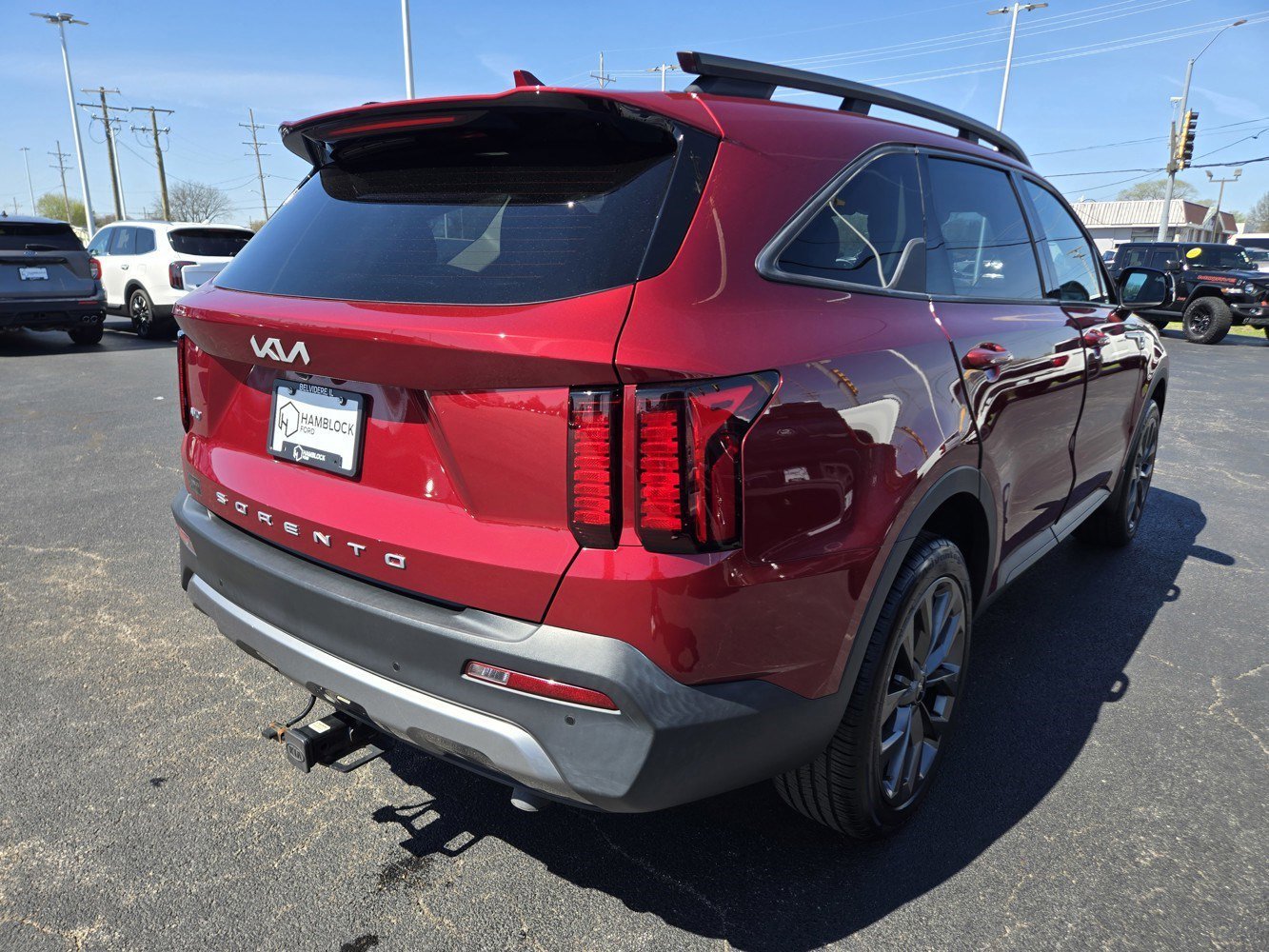 Used 2022 Passion Red Tintcoat Kia X-Line EX image 5