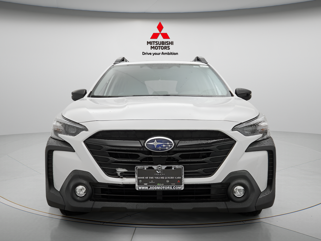 Used 2023 Crystal White Pearl Subaru Onyx Edition image 4