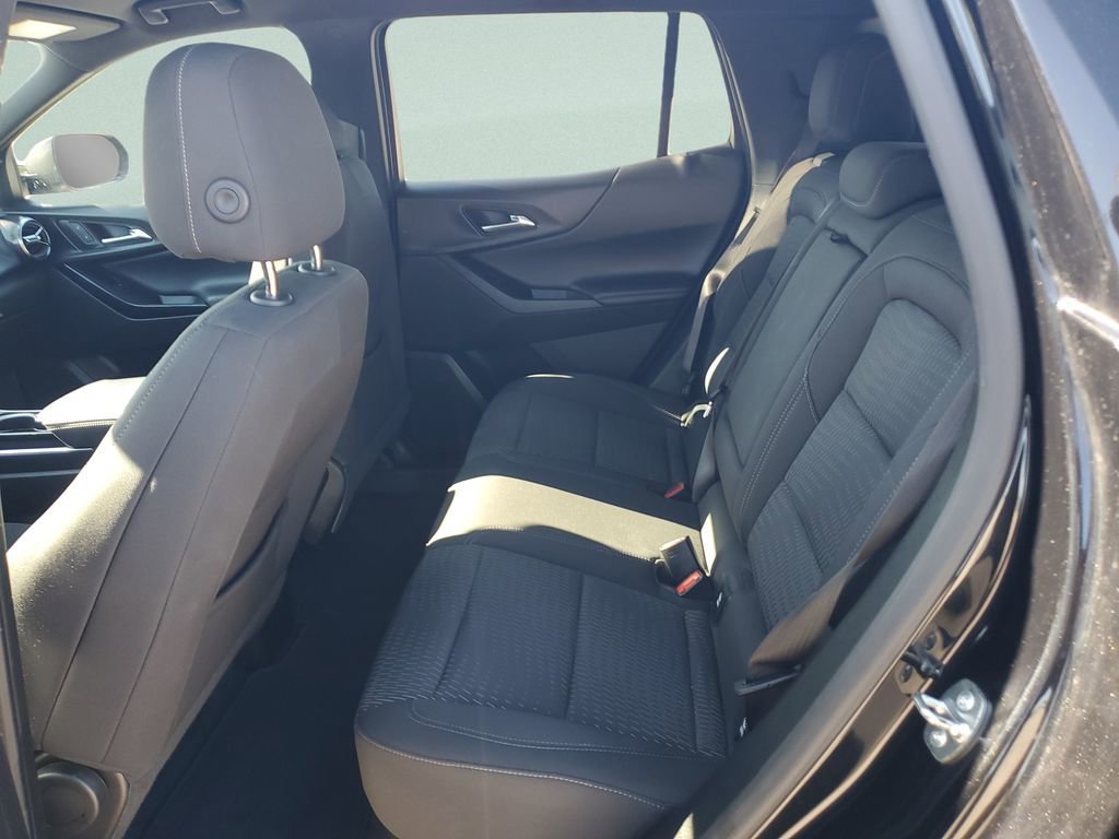 2025 Chevrolet Equinox LT - Photo 10