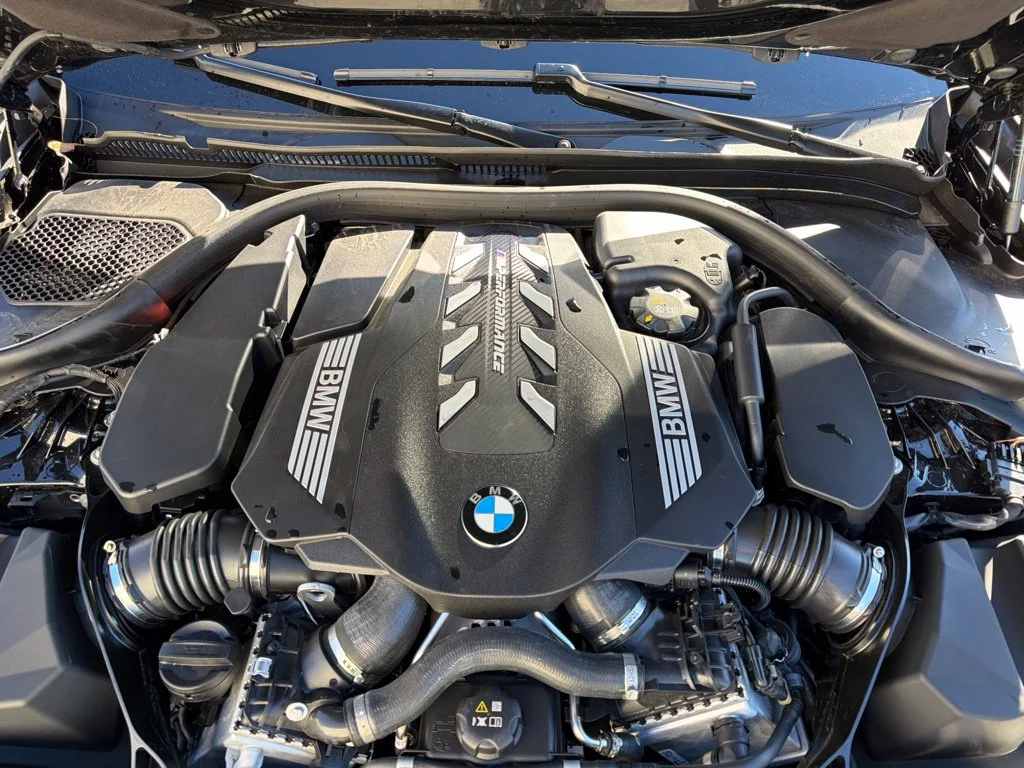 Used 2023 Black BMW M550i xDrive image 11