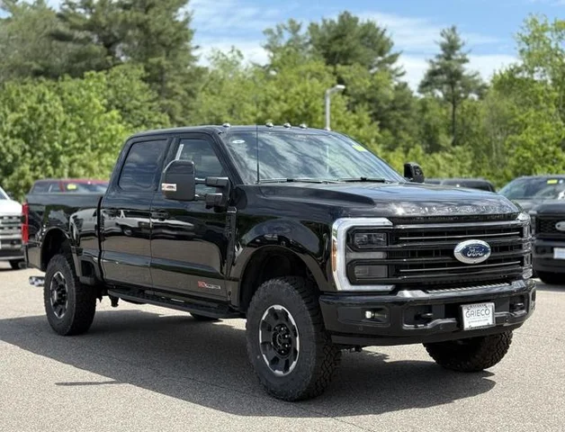2026 Ford Super Duty F-350® Platinum®