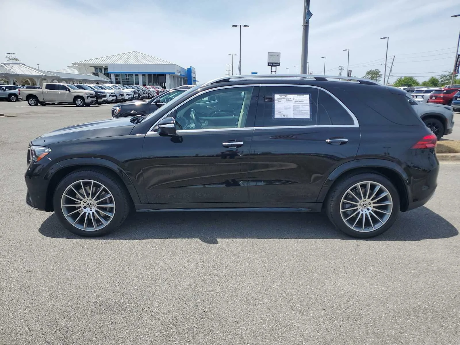Used 2026  Mercedes-Benz GLE 450 image 2