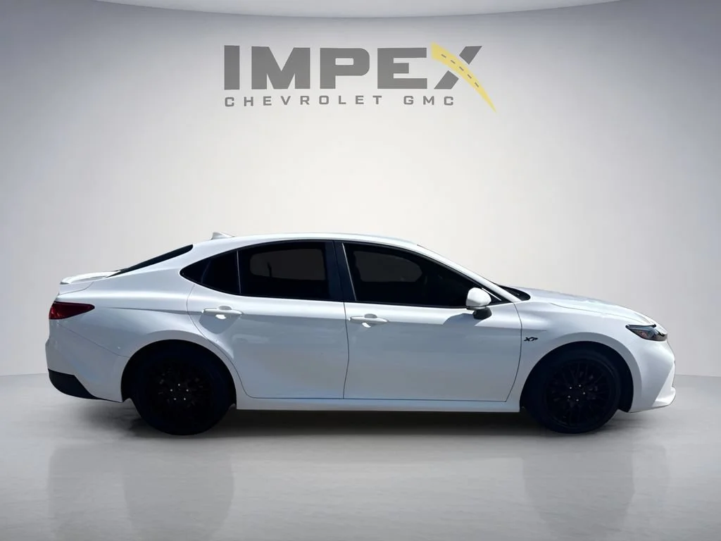 Used 2025 White Toyota LE image 6