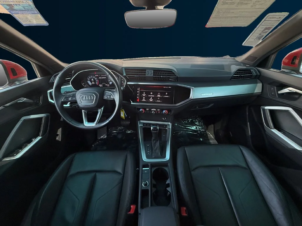 Used 2025  Audi Premium image 12