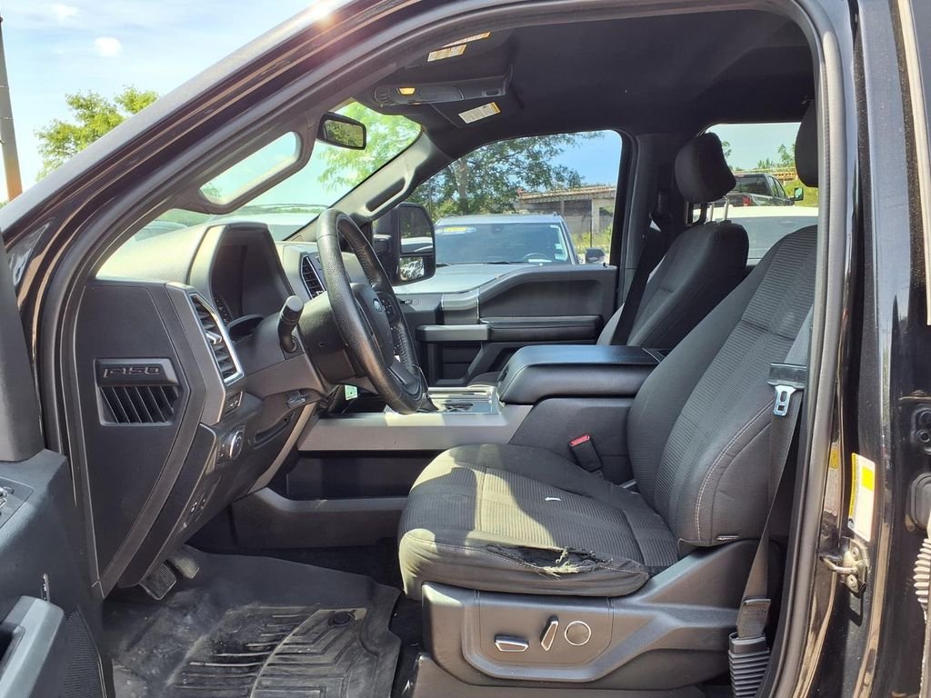 Used 2015 Black Ford XLT image 12