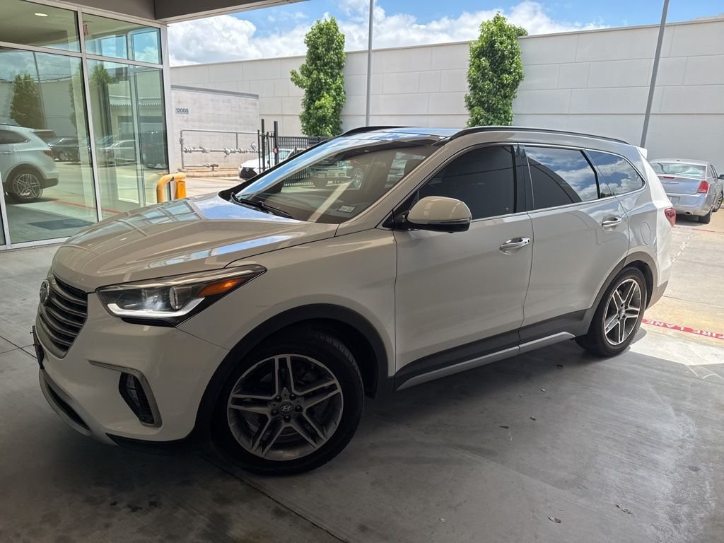 2017 Hyundai Santa Fe Limited Ultimate FWD's photo