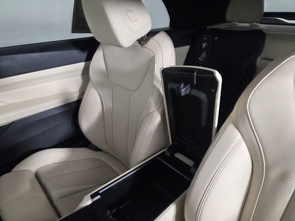 Used 2024 Jet Black BMW 430i image 22