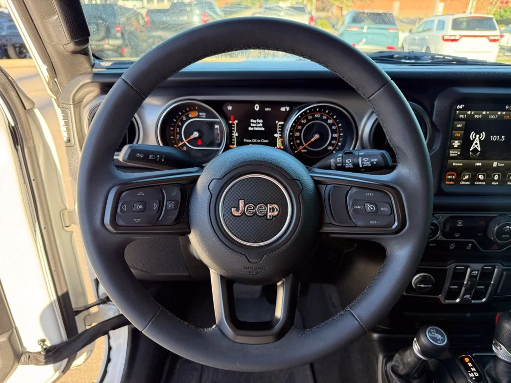 Used 2023 White Jeep Willys image 14