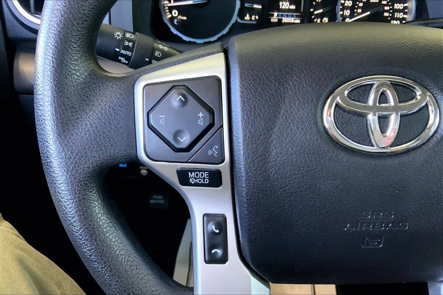 Used 2021 Super White Toyota SR5 image 23