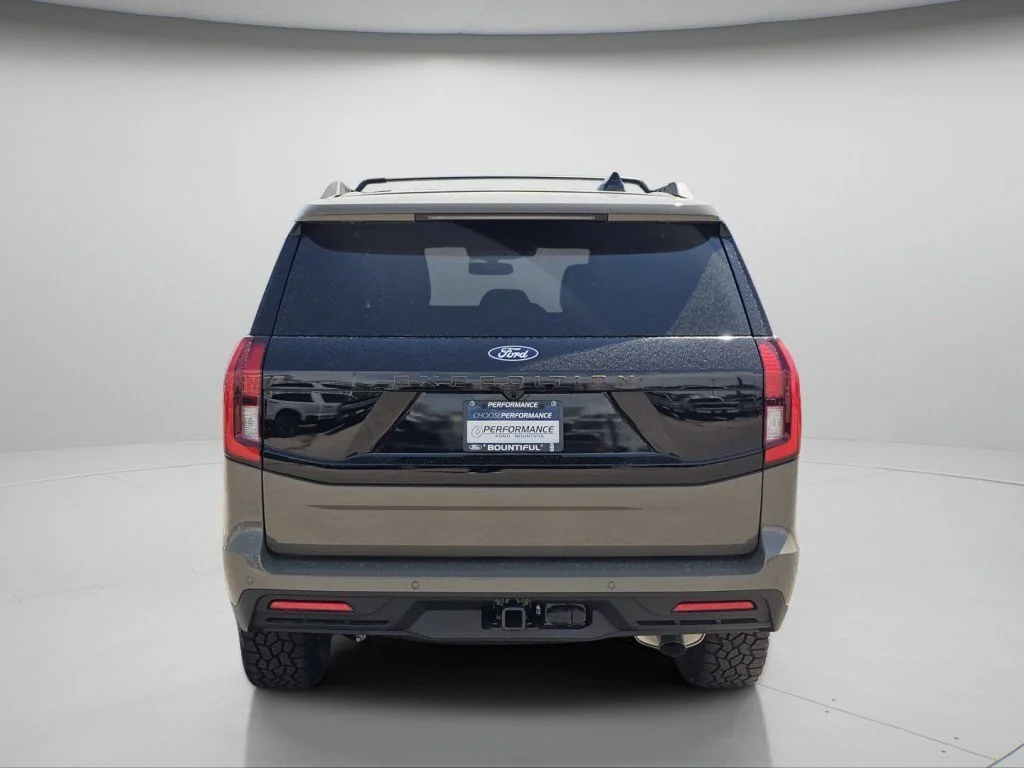 New 2027 Gray Ford Tremor image 26