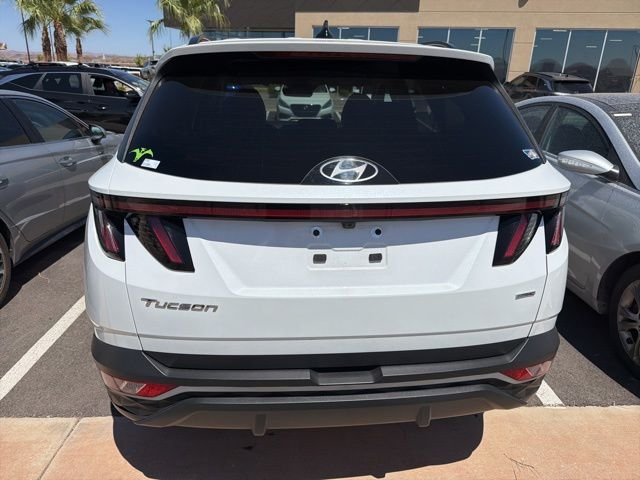 Used 2022 Gray Hyundai SEL image 8