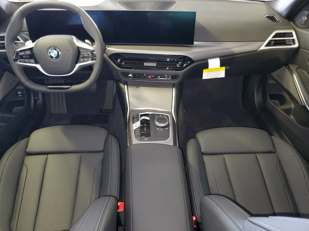 Used 2026 Alpine White BMW 330i image 13