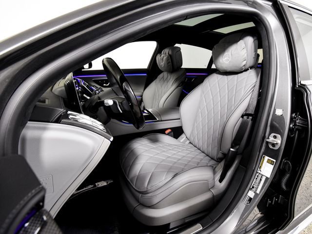 New 2026 MANUFAKTUR Graphite Metallic Mercedes-Benz S 580 image 50