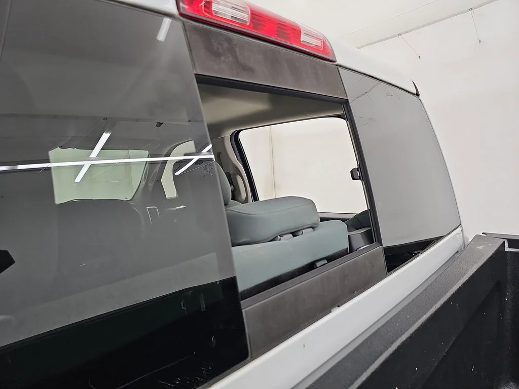 Used 2019 White Ram SLT image 38