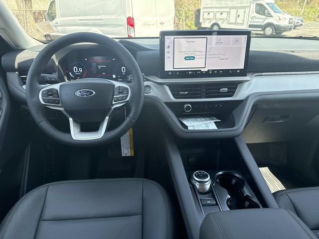 New 2026 Carbonized Gray Metallic Ford Active image 7