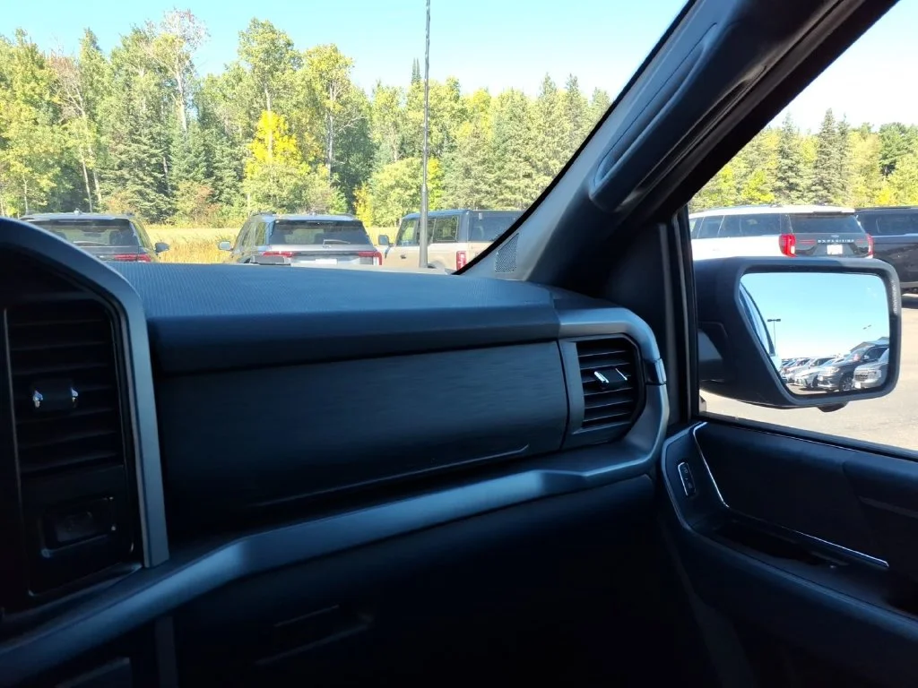 New 2026 Antimatter Blue Metallic Ford XLT image 18