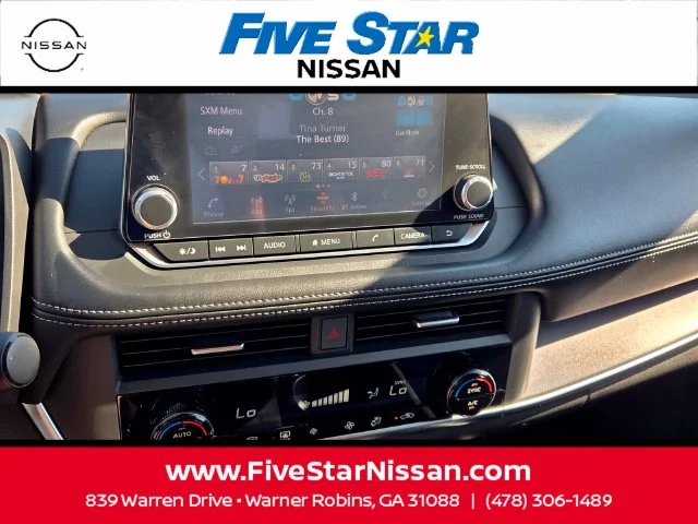 Used 2023 Gray Nissan SV image 19