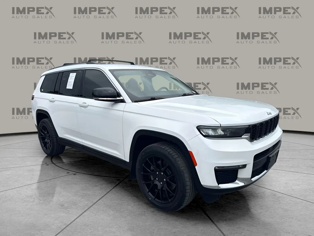 Used 2021 White Jeep Limited image 4