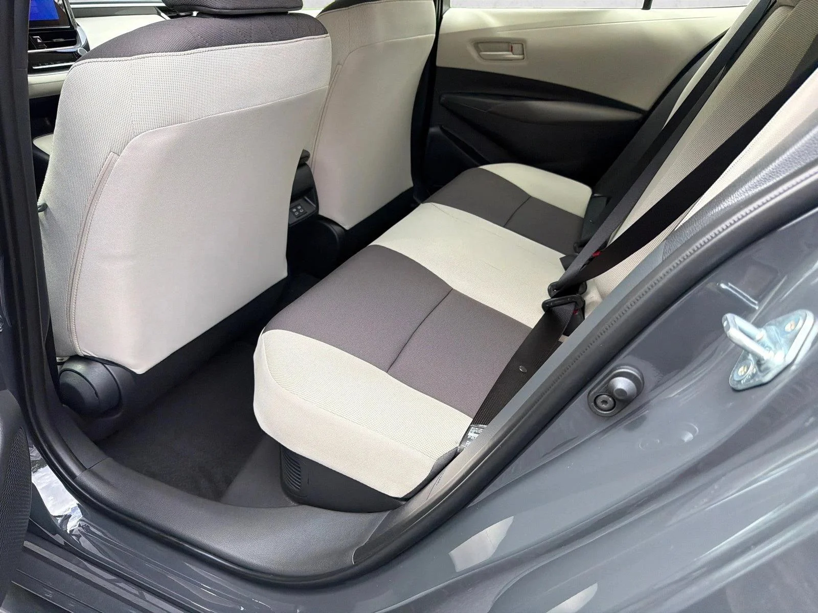 New 2026 Underground Toyota Hybrid LE image 20