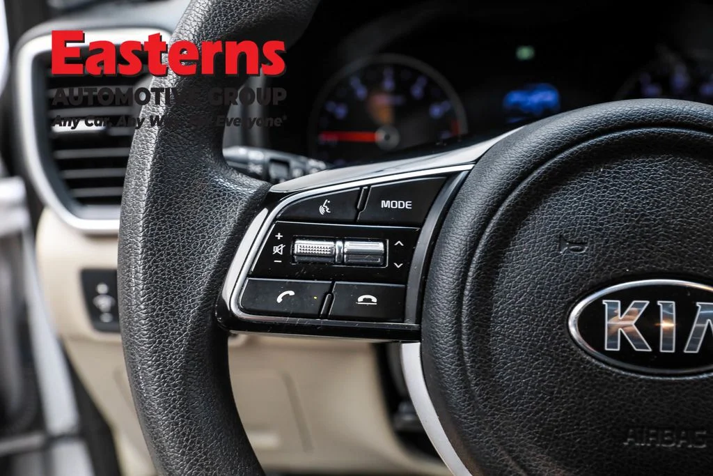 Used 2022 Silver Kia LX image 15