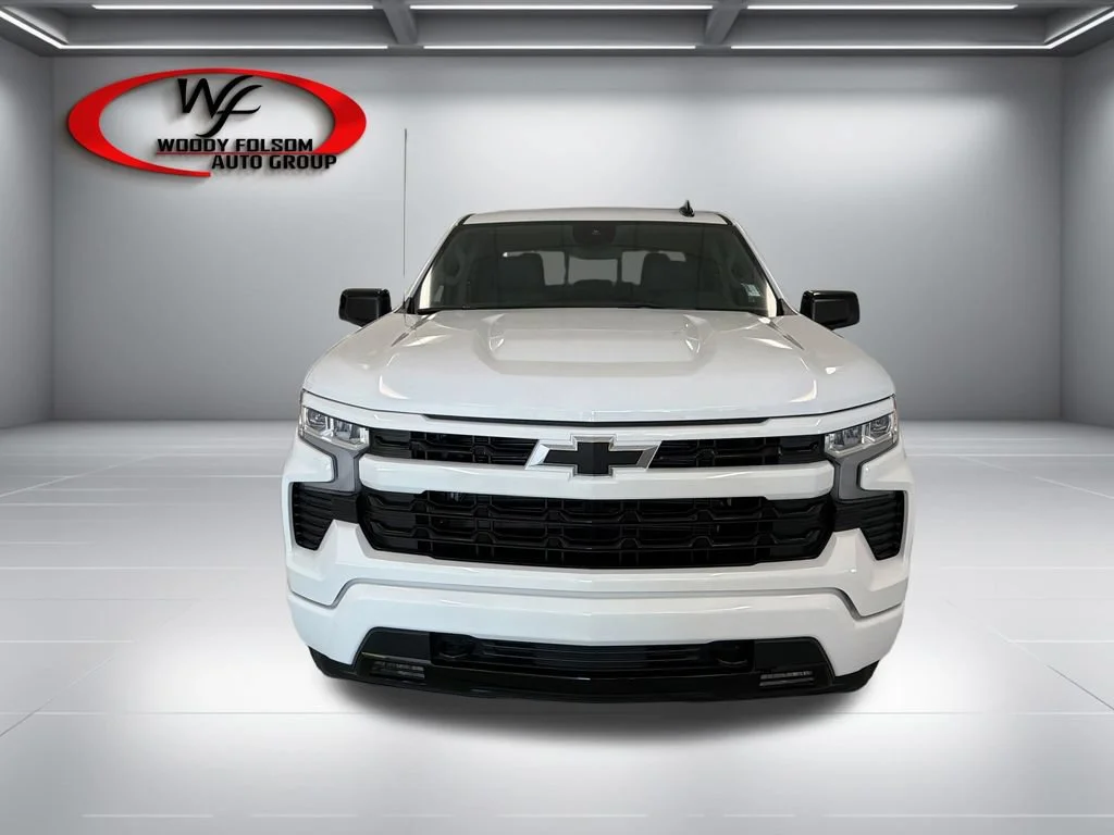 New 2026 Summit White Chevrolet RST image 2