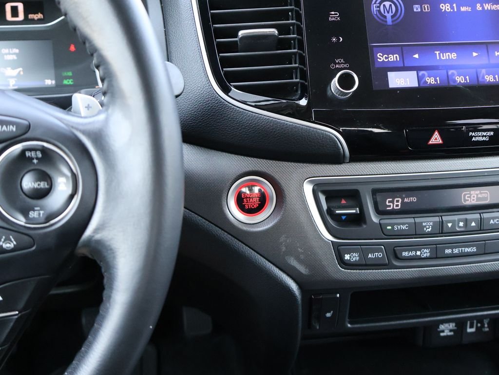 Used 2023  Honda RTL image 26