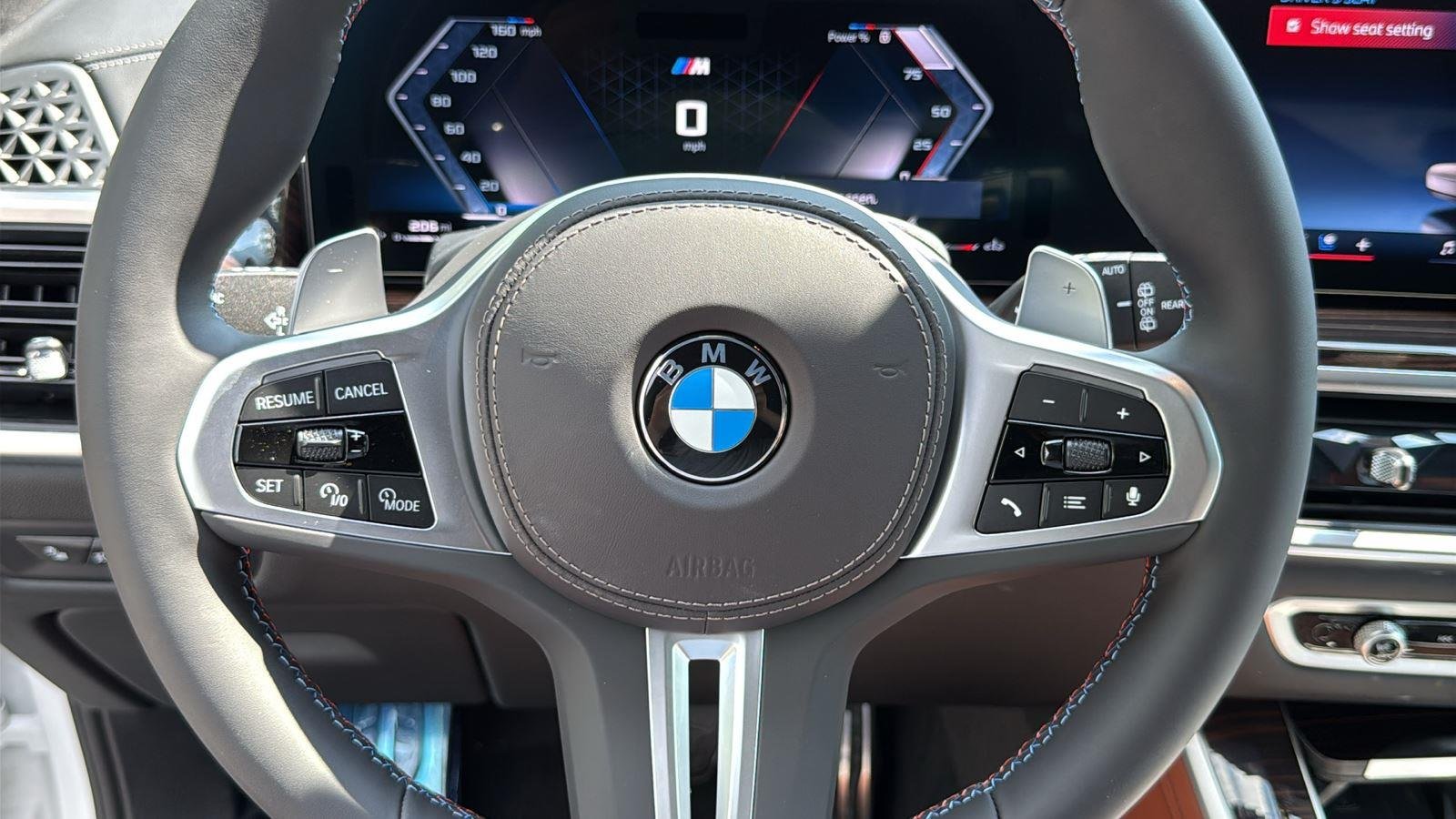 New 2026 Alpine White BMW M60i image 12