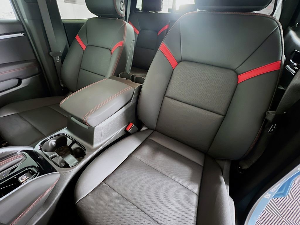 2025 Chevrolet Colorado Z71 - Photo 21