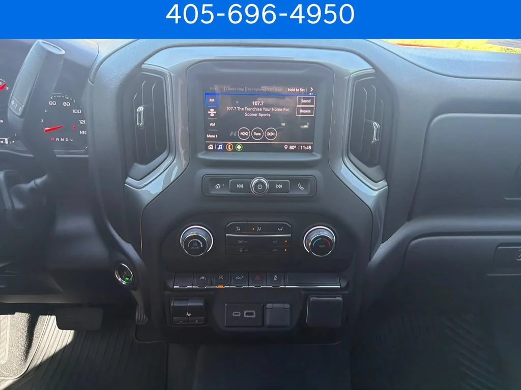 Pre-Owned 2025 Chevrolet Silverado 1500 Custom
