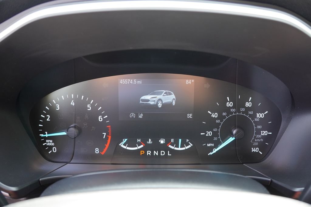 Used 2020 Sedona Orange Metallic Ford SE image 32
