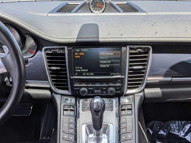 2015 Porsche Panamera Base - Photo 18