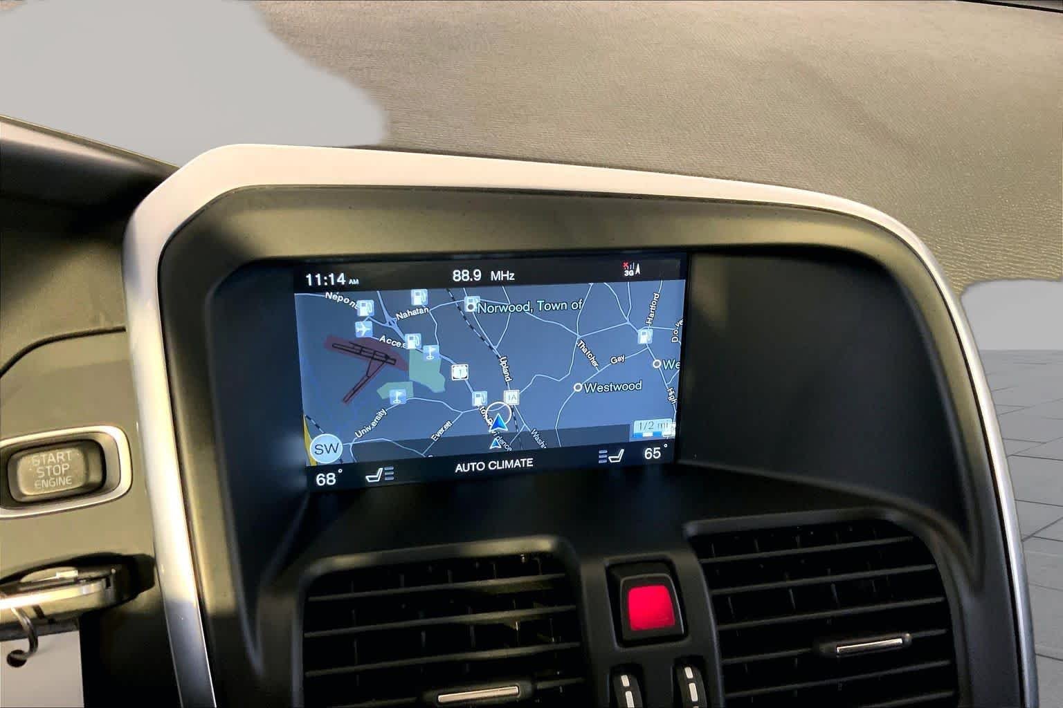 Used 2015 Bright Silver Metallic Volvo T6 image 28