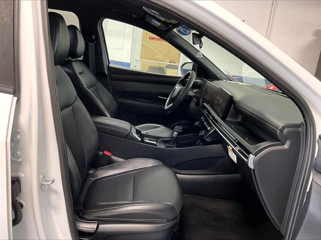 Certified Used 2025 White Hyundai SEL image 11