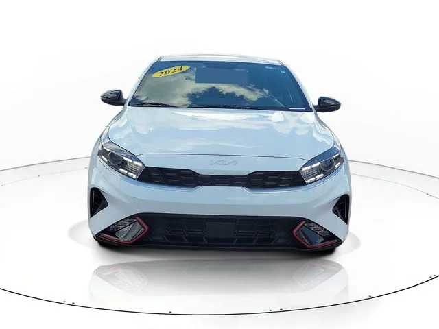 Used 2024  Kia GT-Line image 2