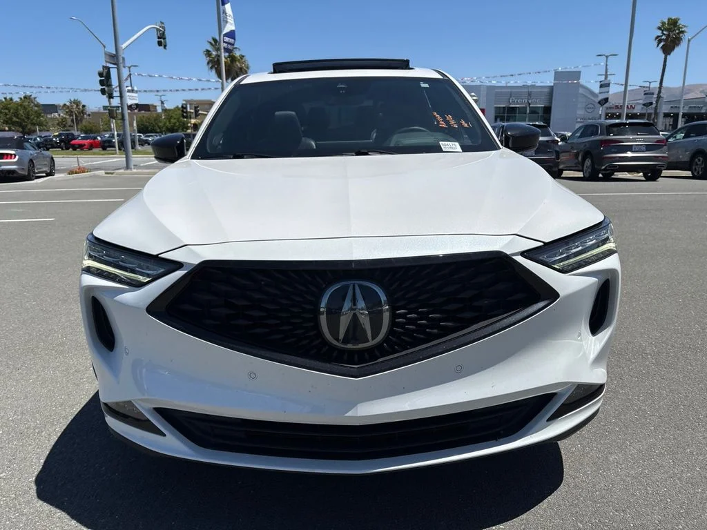 Used 2023 Platinum White Pearl Acura A-Spec image 2