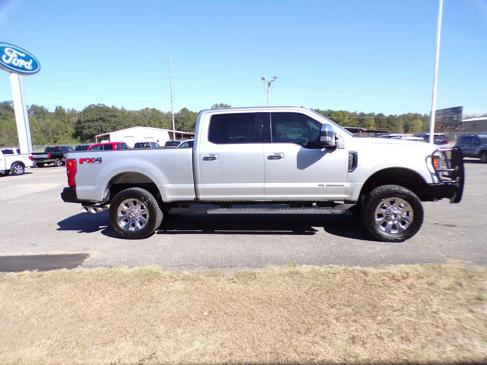 Used 2017 Ingot Silver Metallic Ford Lariat image 4