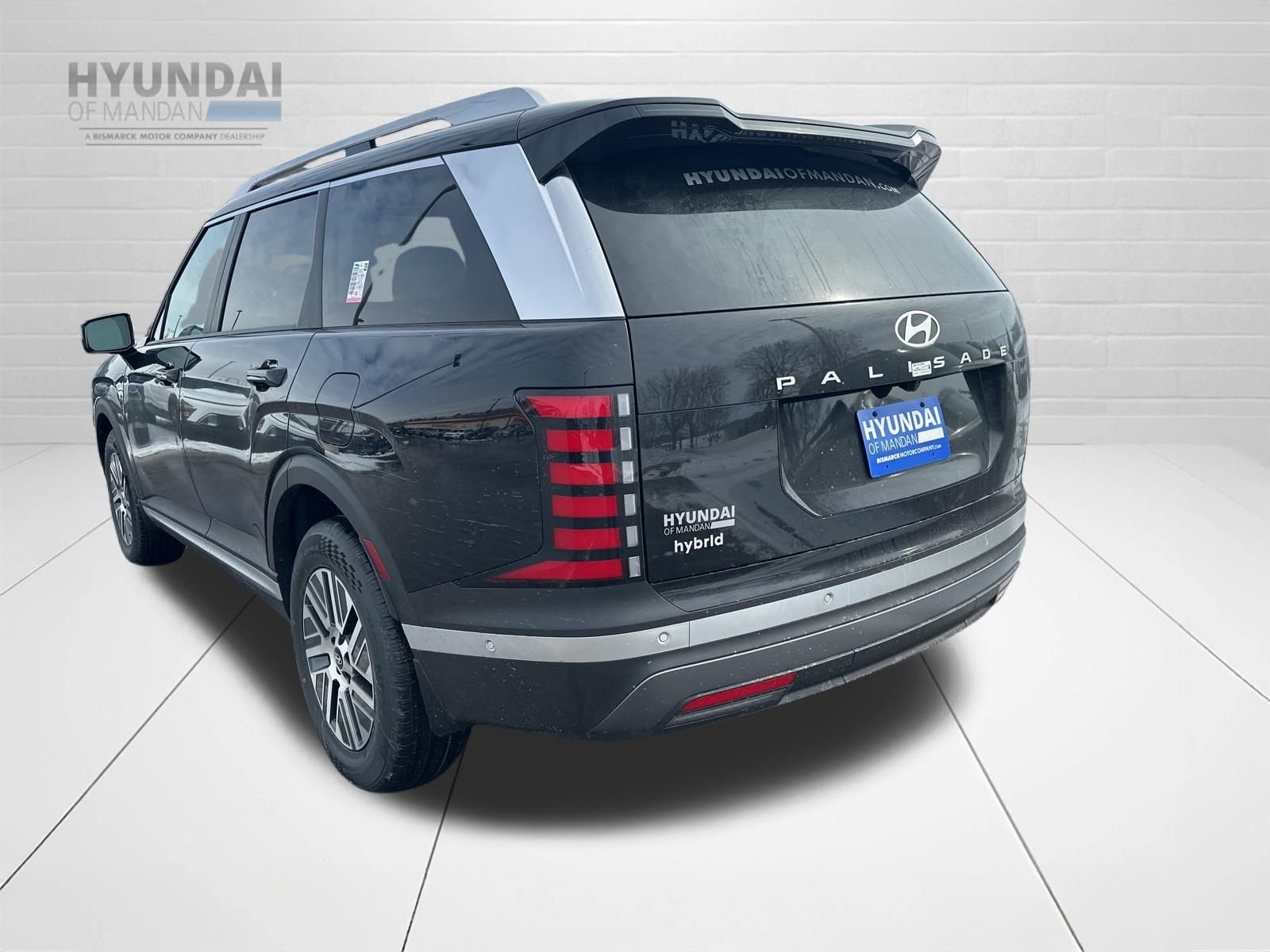 New 2026 Black Hyundai SEL Premium 7P image 4