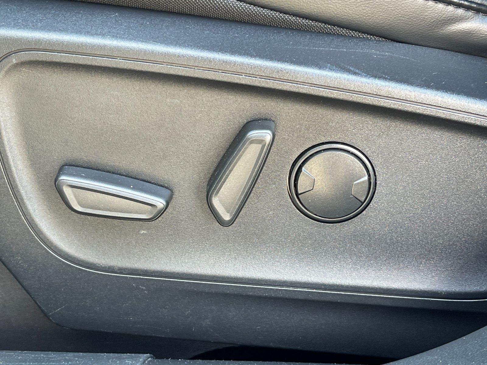 Used 2025 Carbonized Gray Ford ST-Line Select image 16