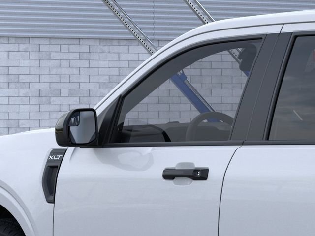 New 2026 Space White Metallic Ford XLT image 45