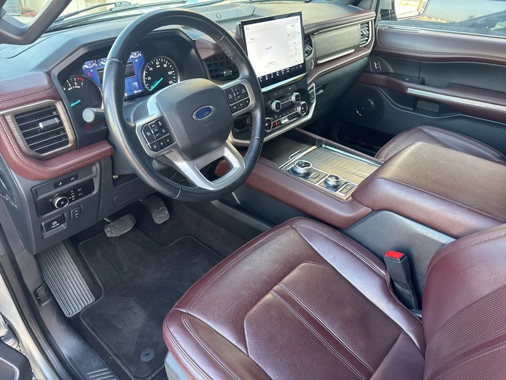 Used 2023 Silver Ford Limited image 21
