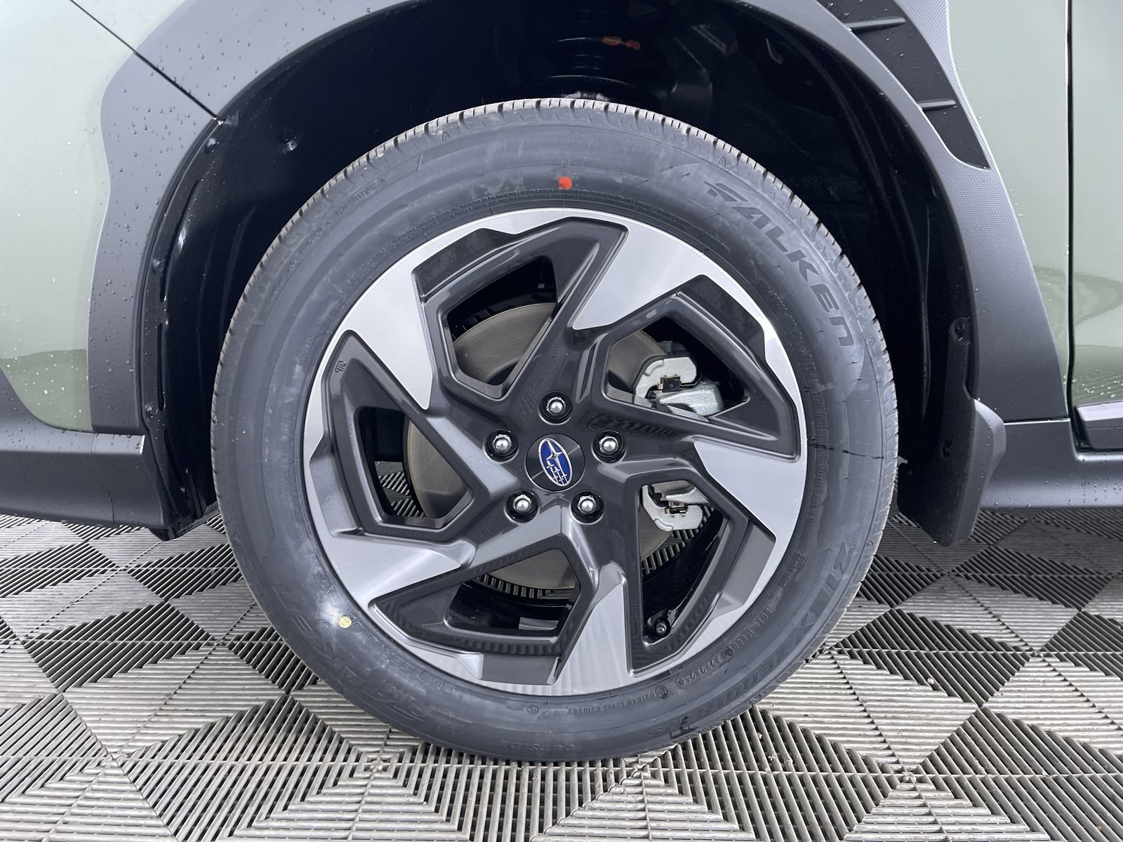 New 2026 ALPINE GREEN Subaru Limited image 24