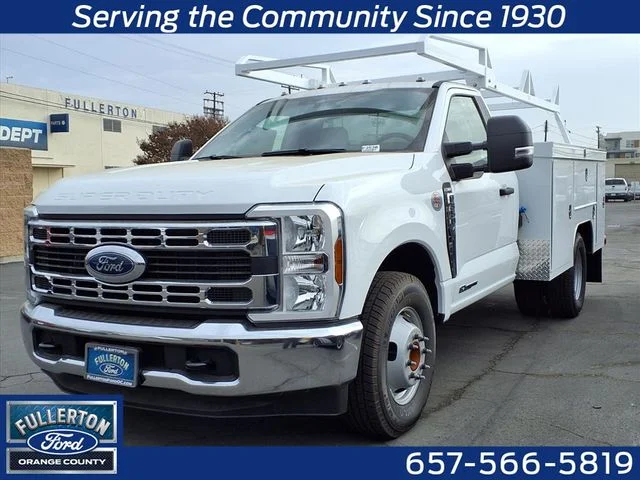 2024 Ford Chassis Cab XLT